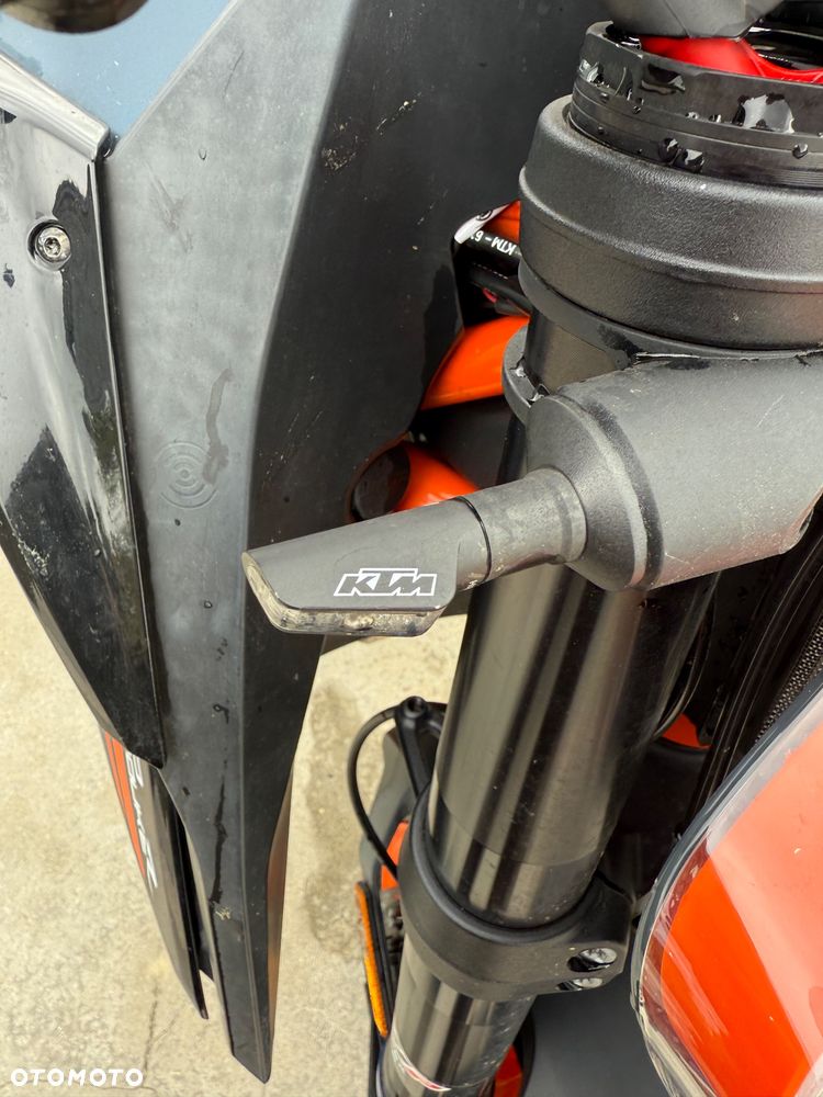 KTM Super Duke - 29