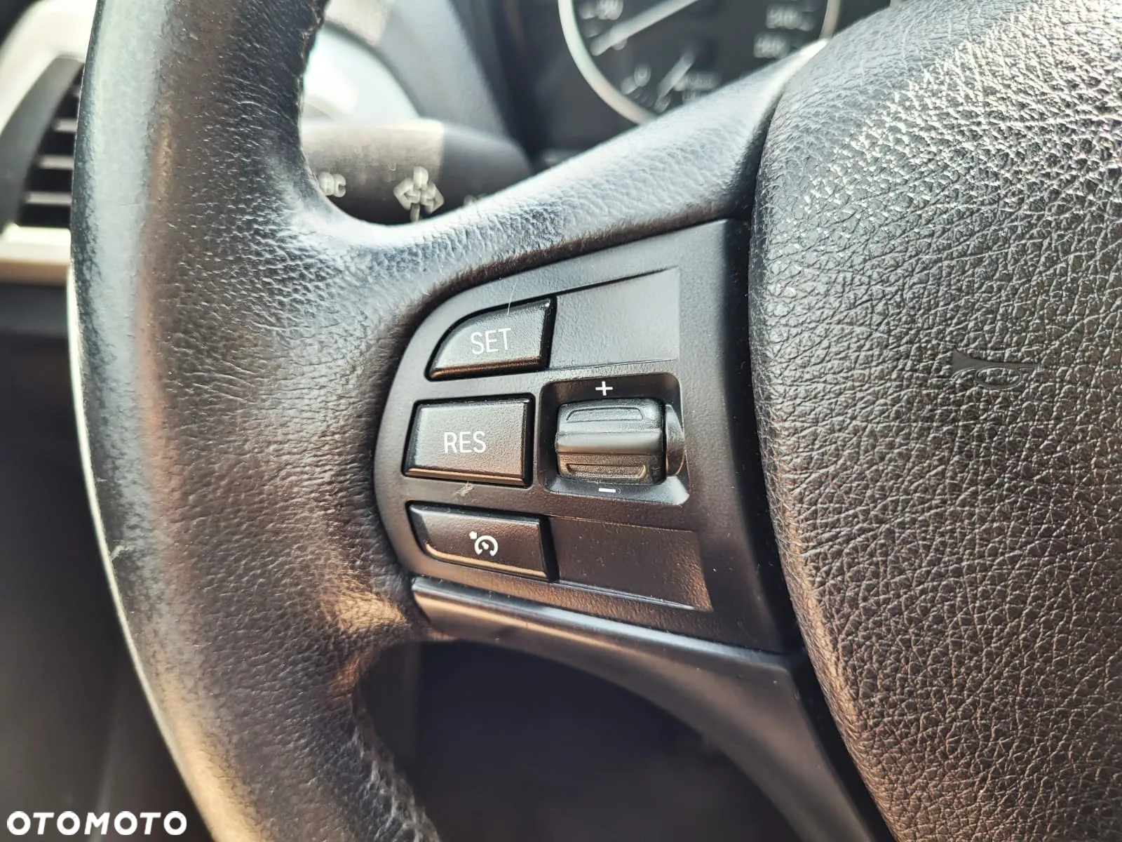 BMW Seria 1 118d - 17