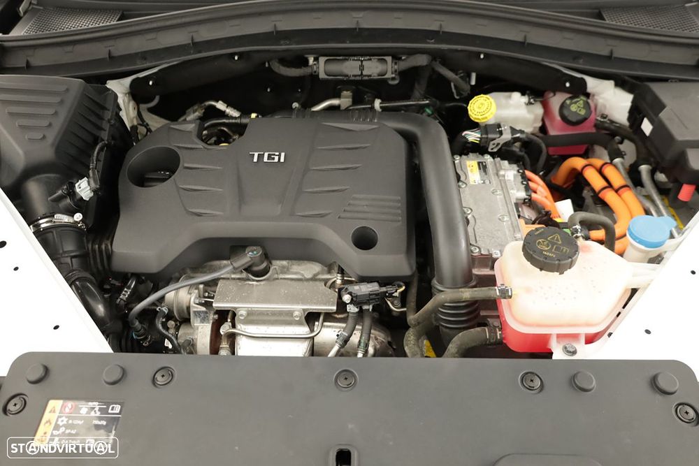 MG EHS 1.5 T-GDI Plug-in Hybrid Luxury - 28