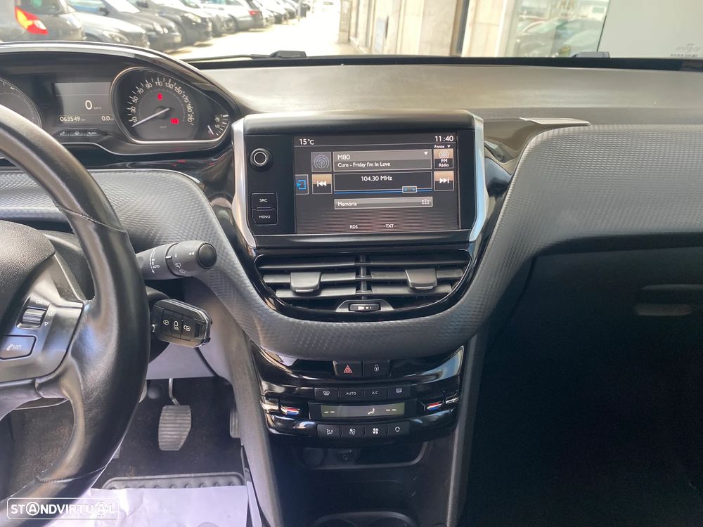 Peugeot 2008 PureTech 110 Stop&Start Allure - 41