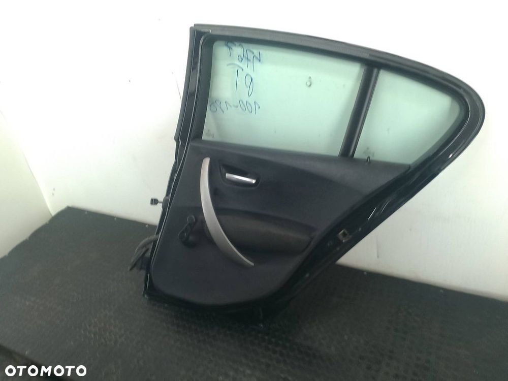 DRZWI TYŁ PRAWY  BMW 1 E87 668/9 HATCHBACK 5D - 4