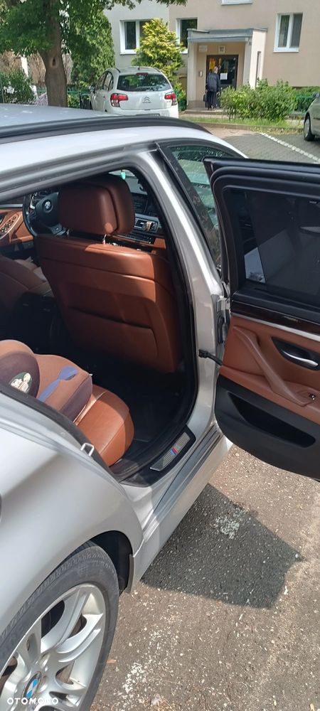 BMW Seria 5 535d xDrive - 6