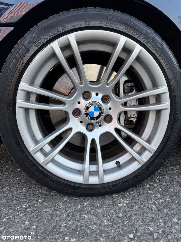 BMW Seria 5 545i - 21