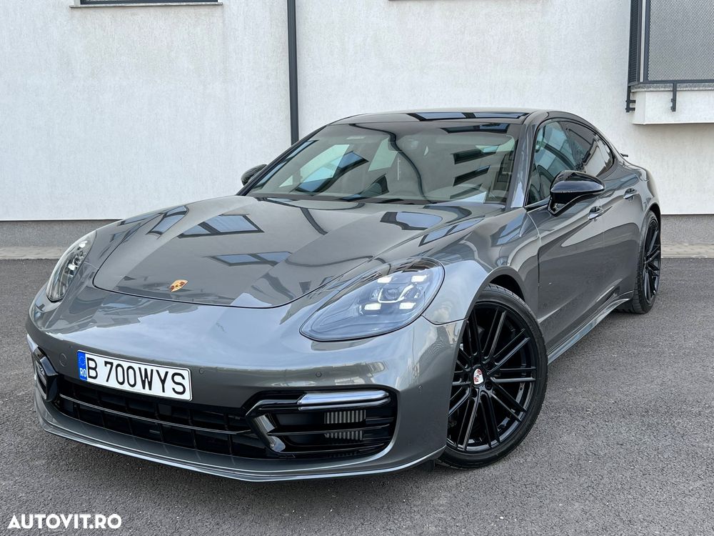Porsche Panamera 4 - 1
