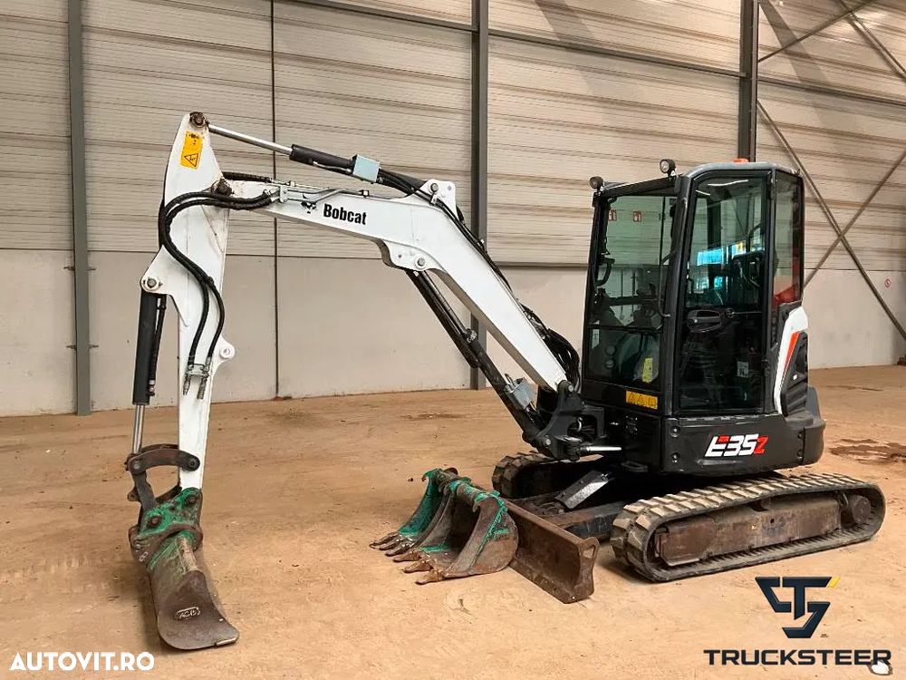 Bobcat E35z | Lama Nivelatoare | JoyStick - 2