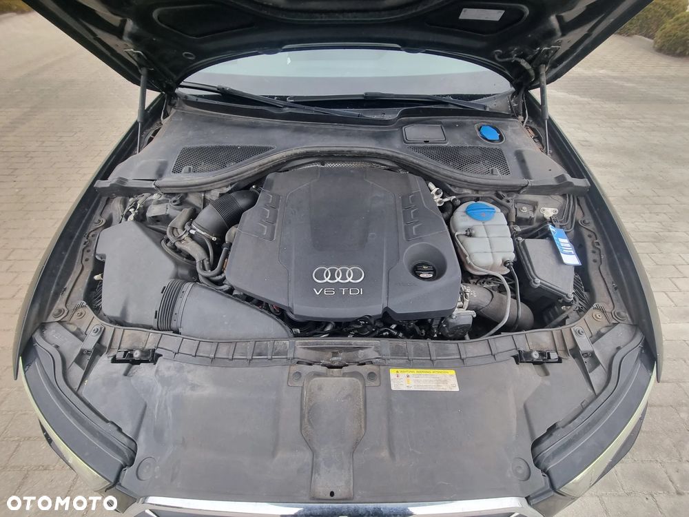 Audi A6 Avant 3.0 TDI quattro S tronic - 15
