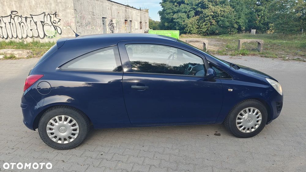 Opel Corsa - 8
