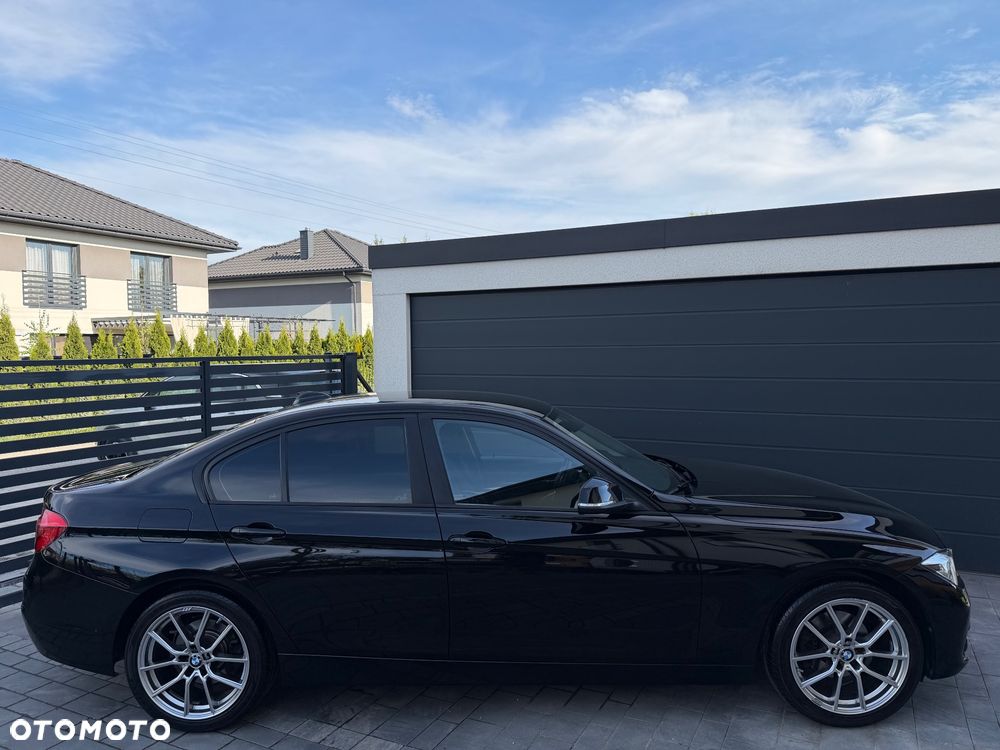 BMW Seria 3 318i GPF Sport Line Shadow - 7