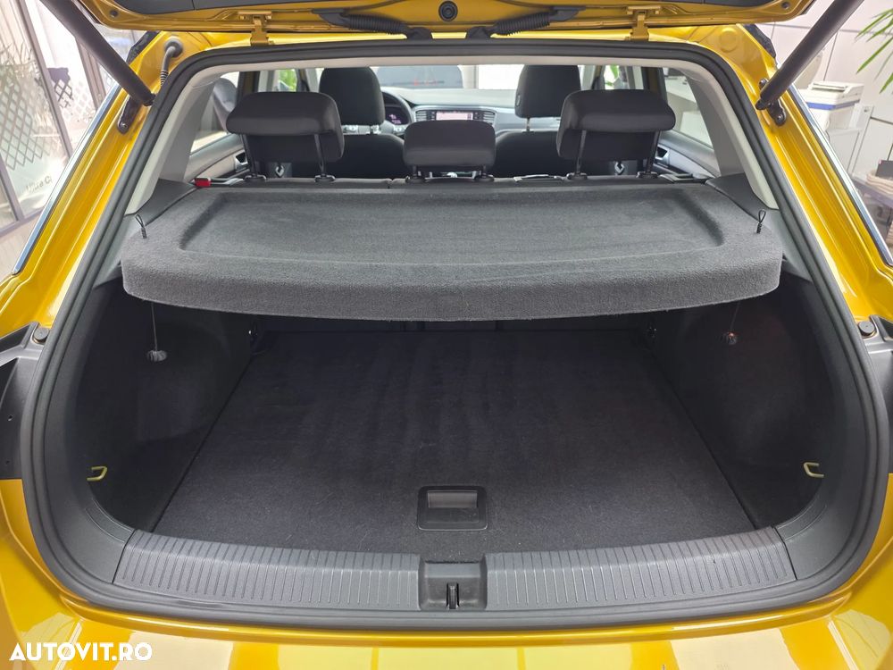 Volkswagen T-ROC 1.6 TDI SCR IQ.DRIVE - 20
