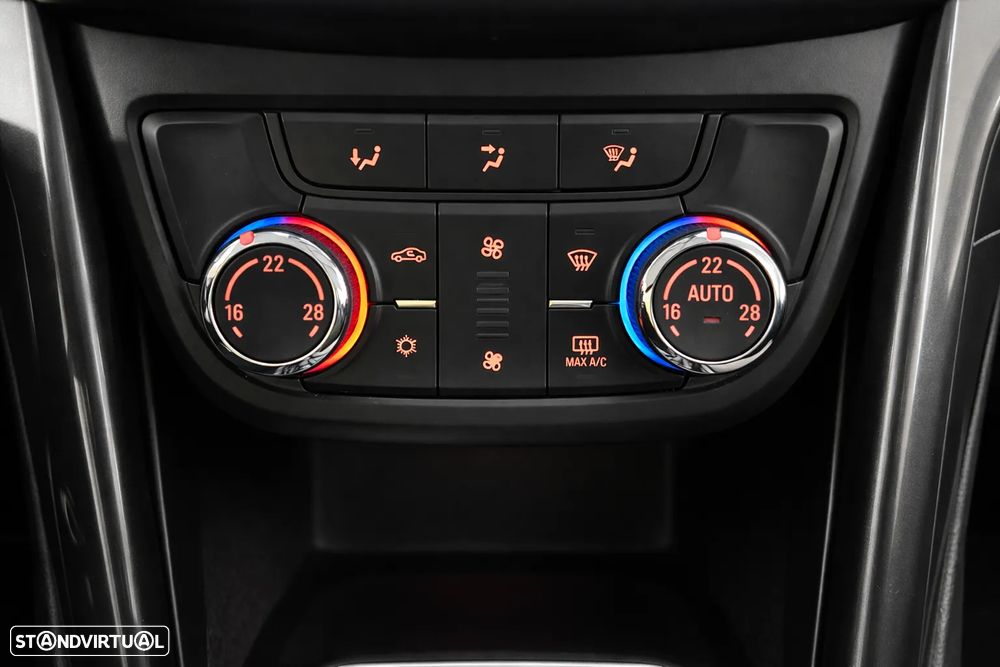 Opel Zafira 1.6 CDTi Executive - 20