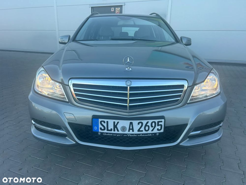 Mercedes-Benz Klasa C 200 (BlueEFFICIENCY) Elegance - 2