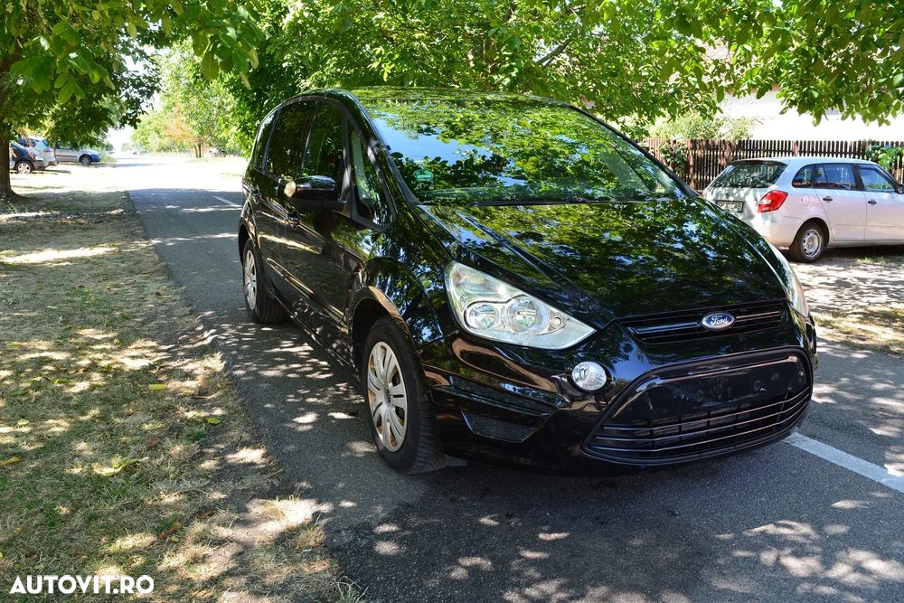 Ford S-Max - 6