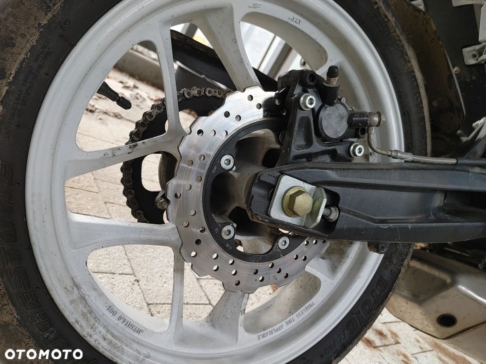 Hyosung Inny - 20