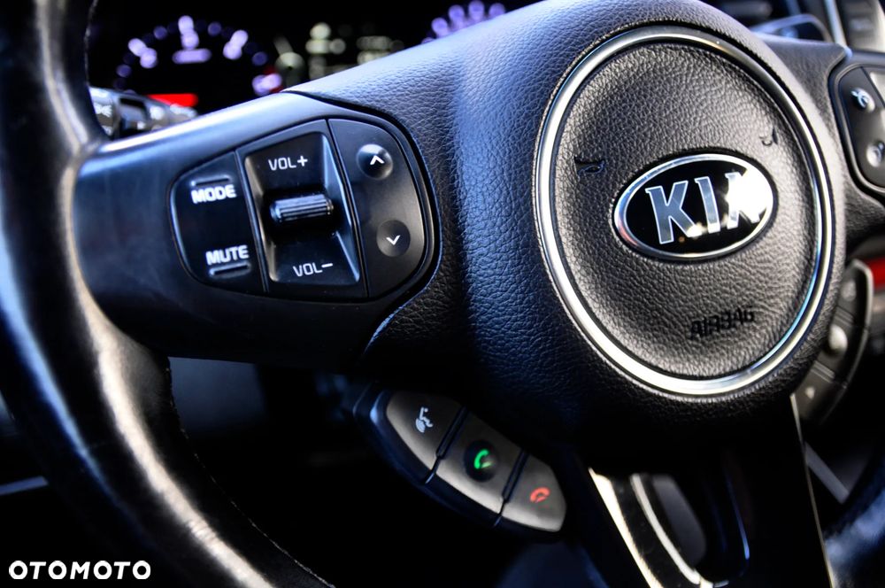 Kia Carens 1.7 CRDi XL - 13