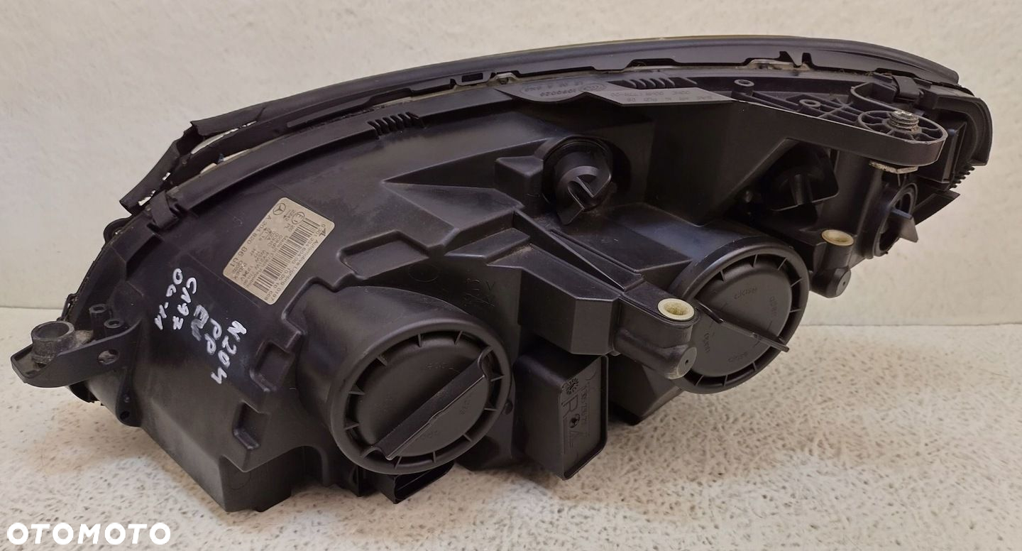 MERCEDES C W204 PRZED LIFT 06-11 PRAWA PRZEDNIA LAMPA H7 A2048208661 EU - 4
