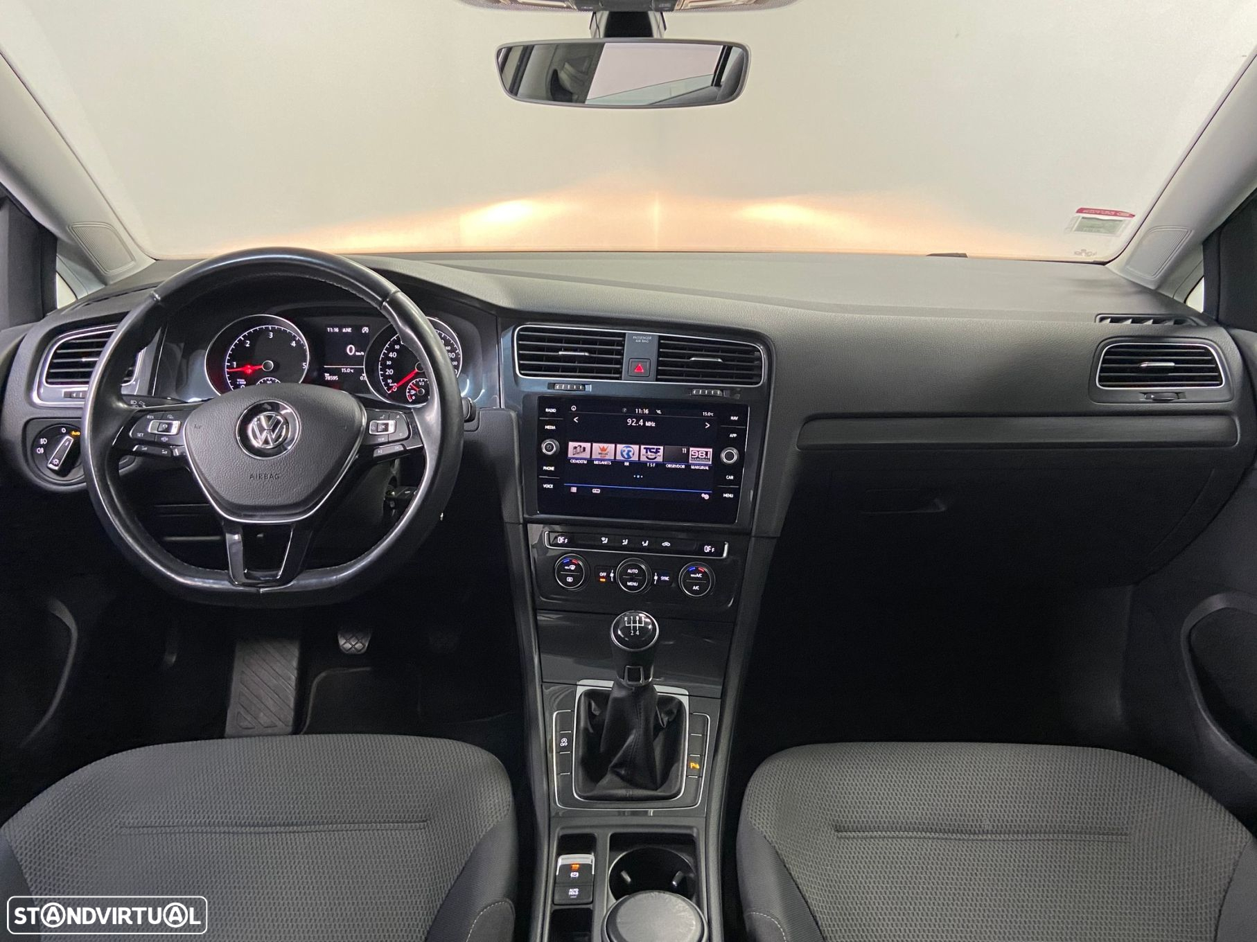 VW Golf Variant 1.6 TDi Confortline - 8