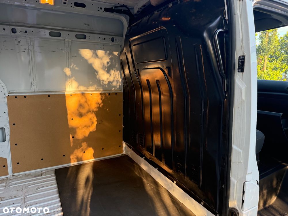 Renault Master - 32