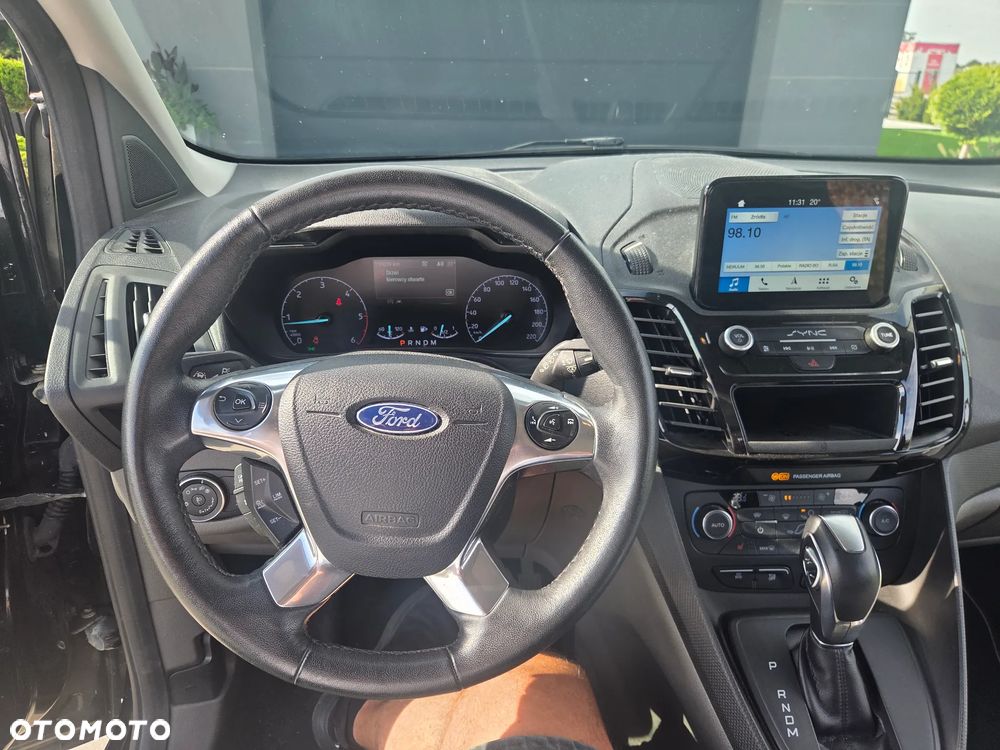 Ford Tourneo Connect - 21