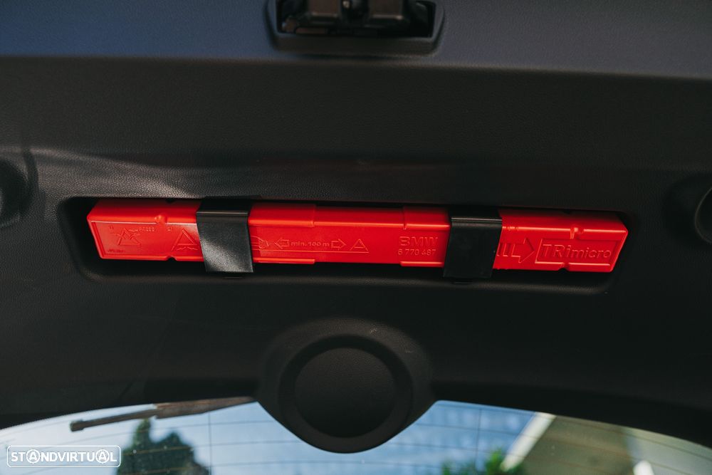 MINI 5 Portas Cooper Auto - 12