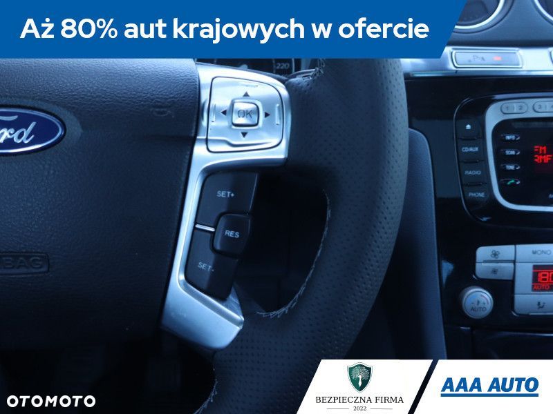 Ford S-Max - 22