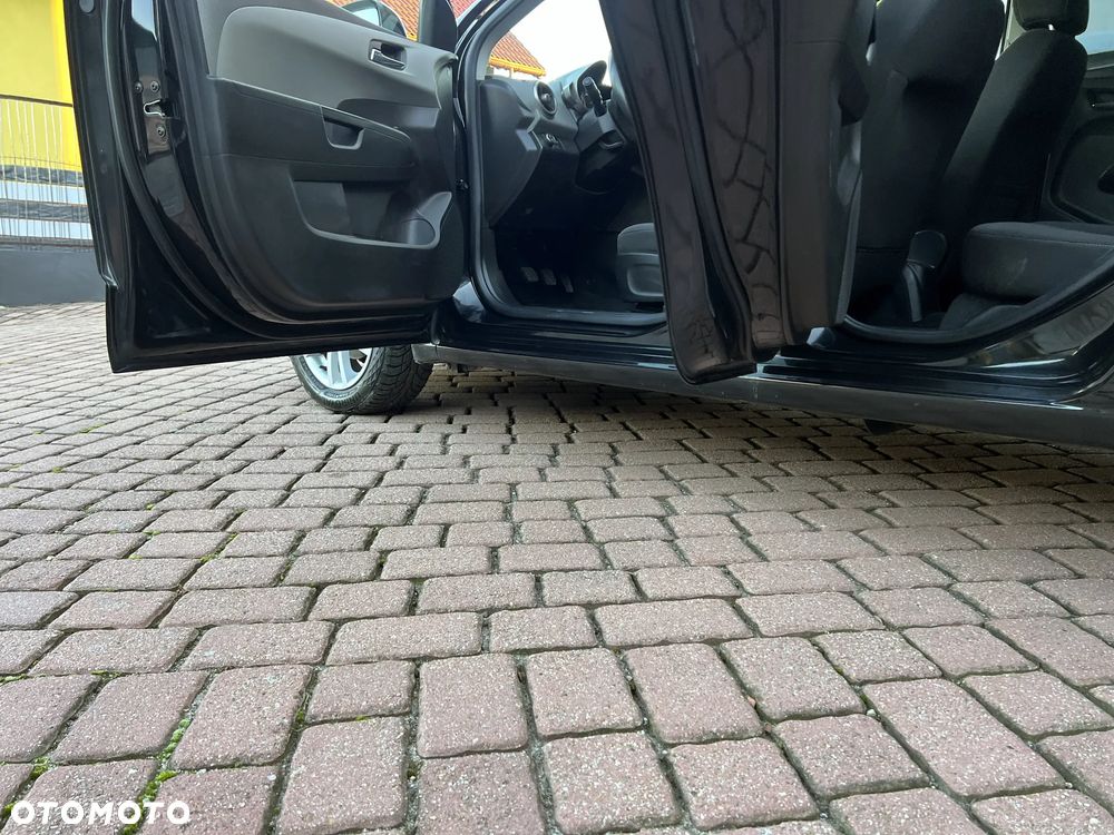 Chevrolet Aveo 1.4 LTZ S/S - 14