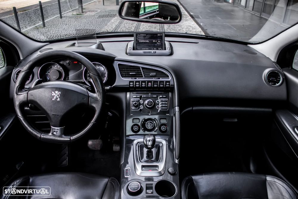 Peugeot 3008 2.0 HDi Hybrid4 - 40