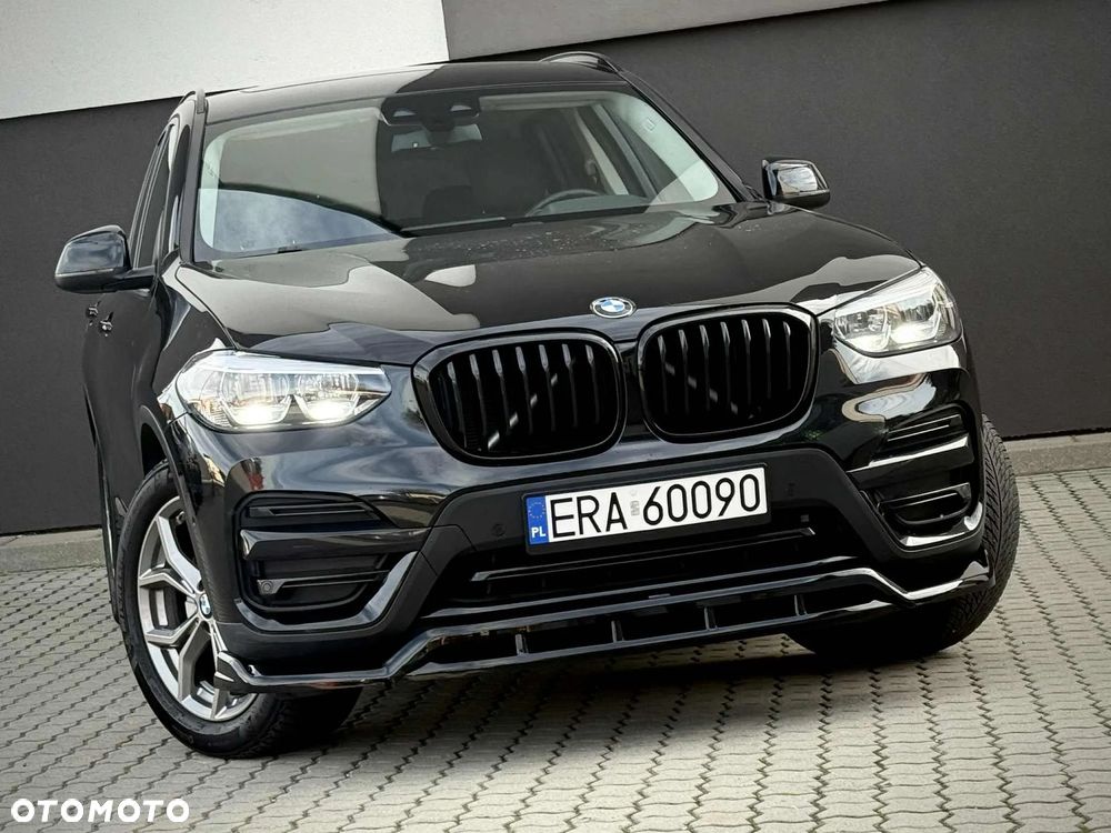 BMW X3 xDrive20i Advantage sport - 4
