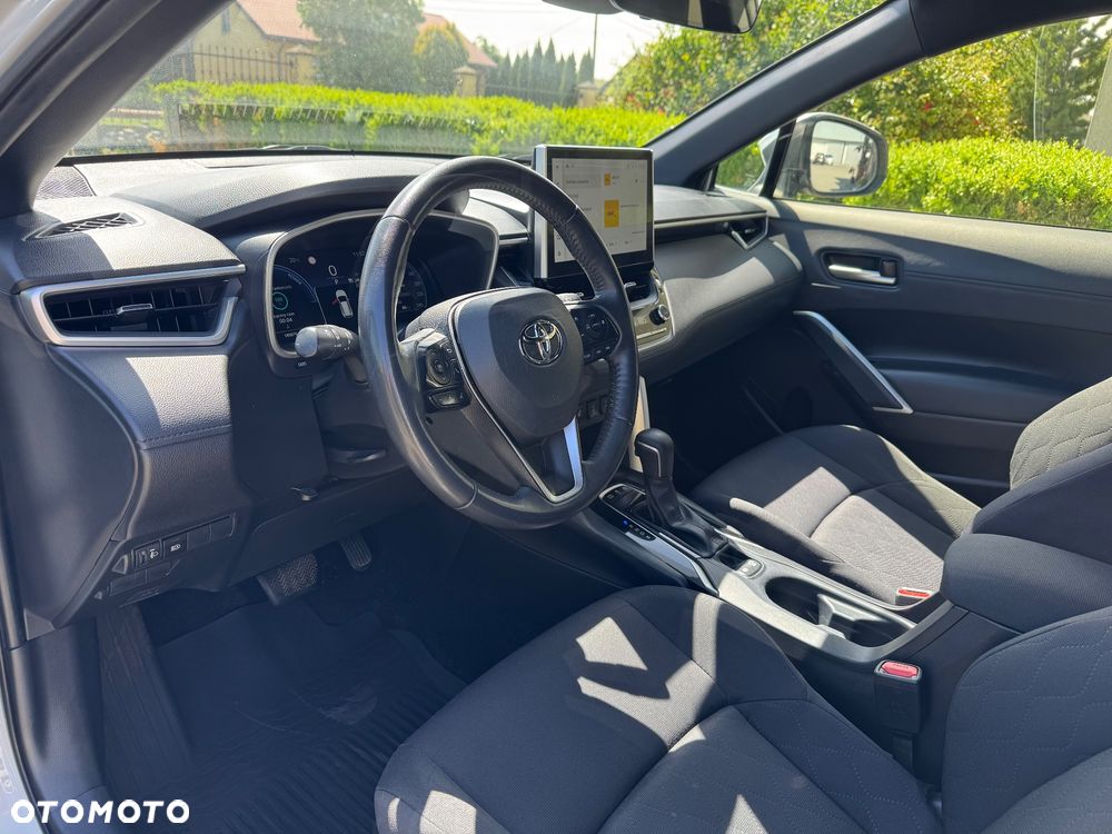 Toyota Corolla Cross 2.0 Hybrid Style AWD - 11