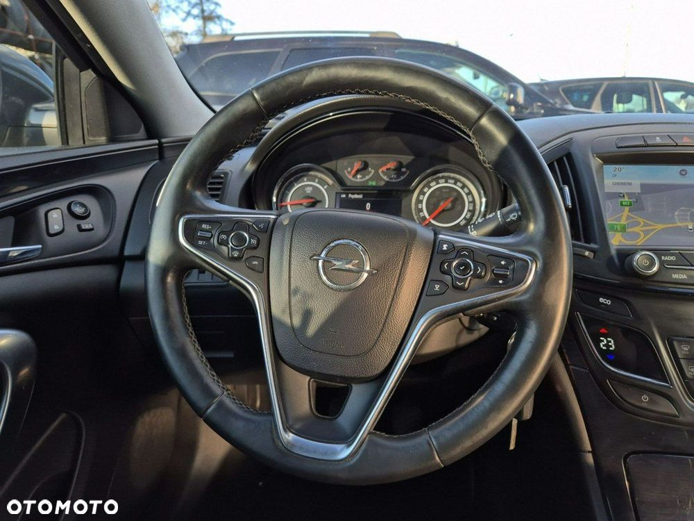 Opel Insignia - 26