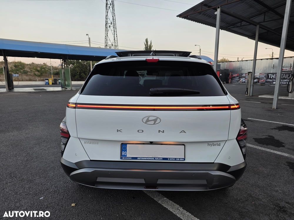 Hyundai KONA - 3