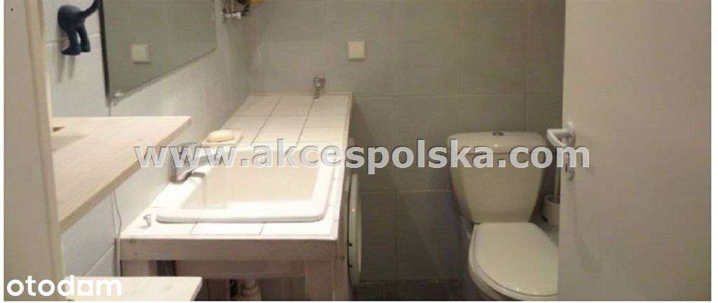 3-Pok, Pokoje B/Mebli, Przy Metrze, Piwnica