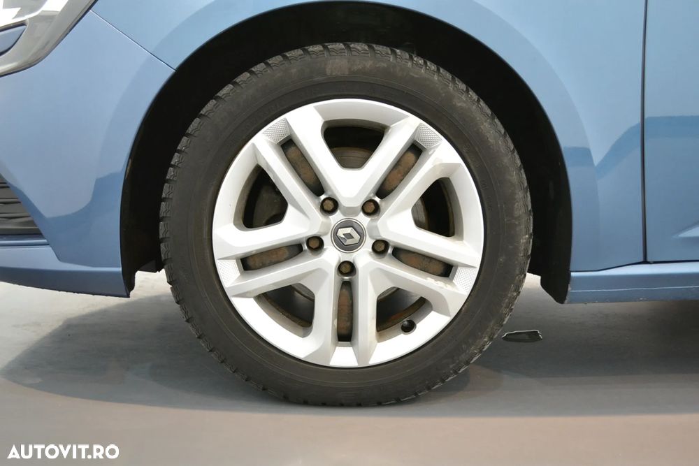 Renault Megane BLUE dCi Zen - 5