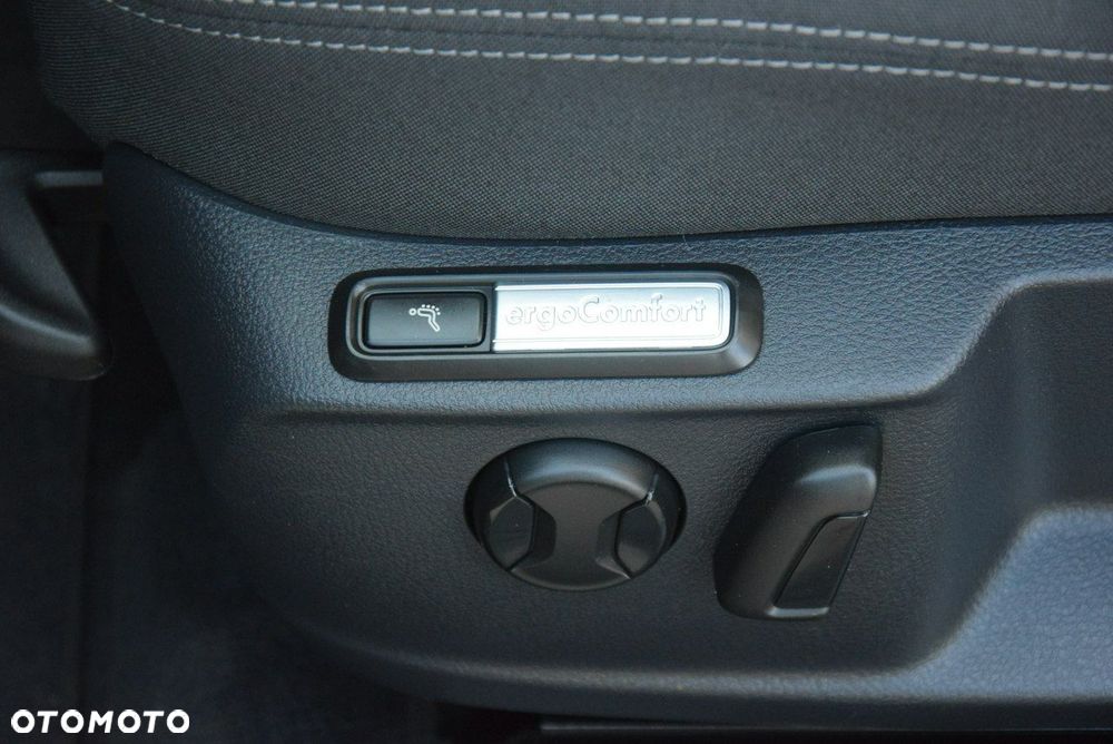 Volkswagen Passat - 40