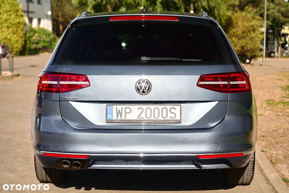 Volkswagen Passat - 10