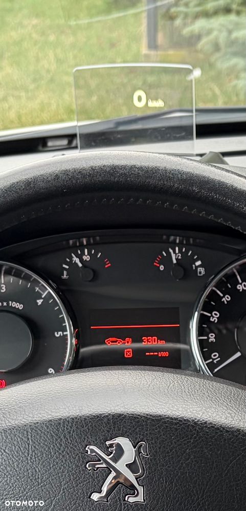Peugeot 3008 2.0 HDi Premium+ - 23