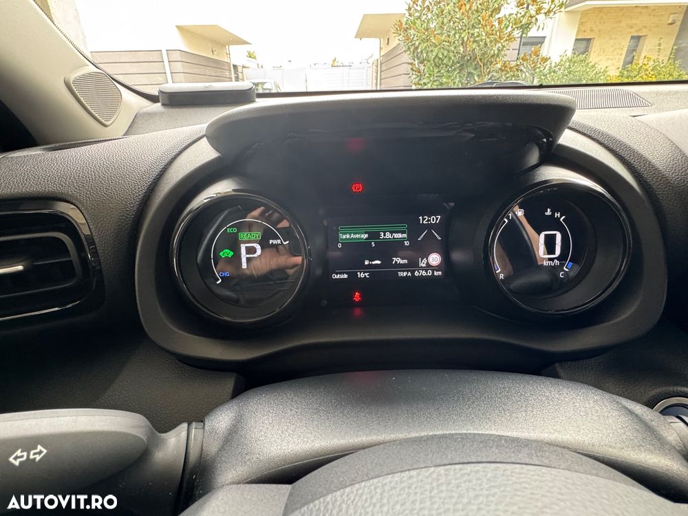 Mazda 2 - 9