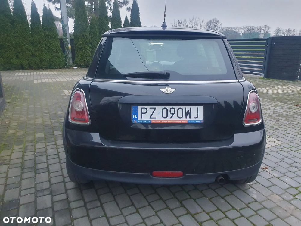 Mini One 2009 photo 5