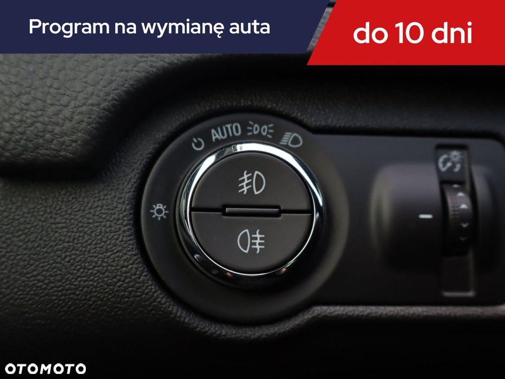 Opel Insignia - 22