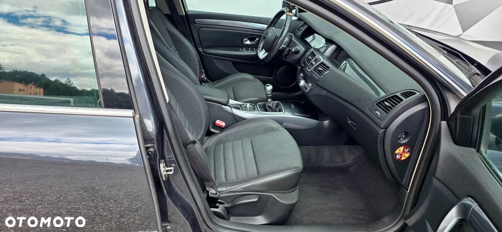 Renault Laguna 2.0 DCi Expression - 19