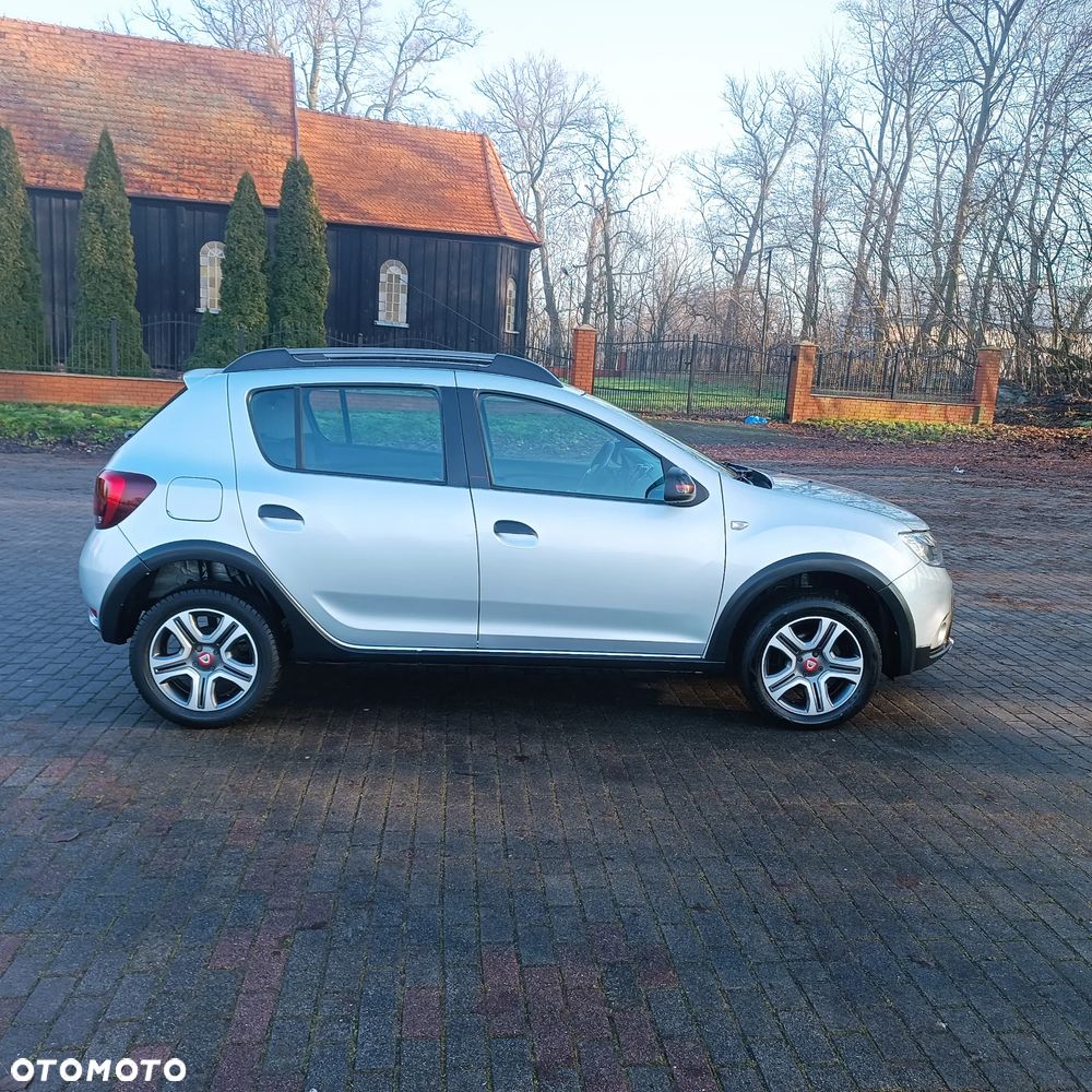 Dacia Sandero Stepway TCe 90 Prestige - 13