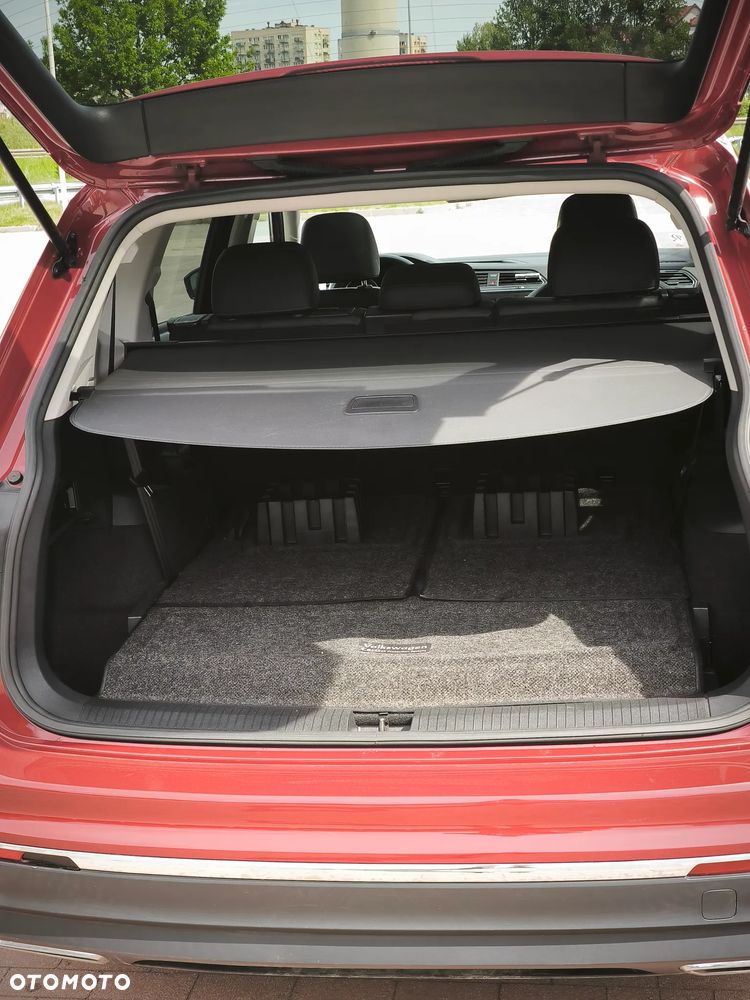 Volkswagen Tiguan - 11