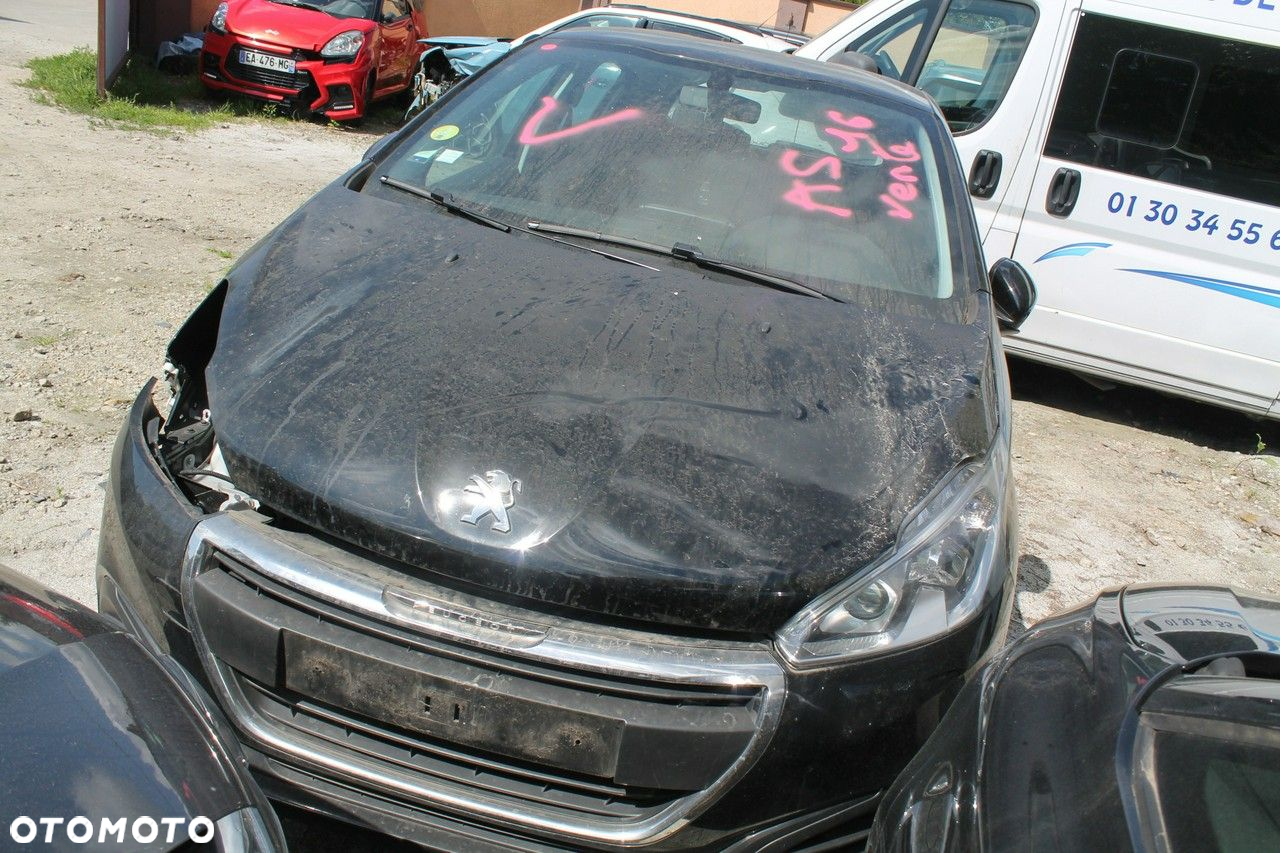 Peugeot 208 - 2