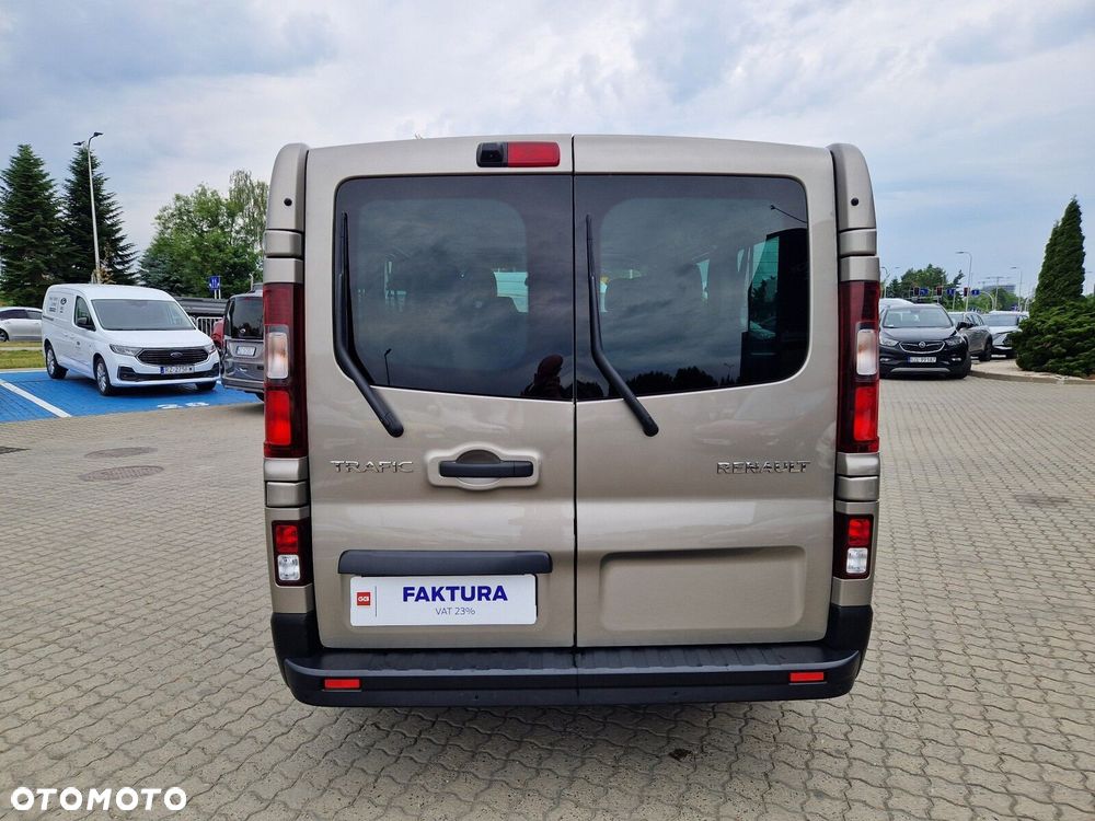 Renault Trafic - 14