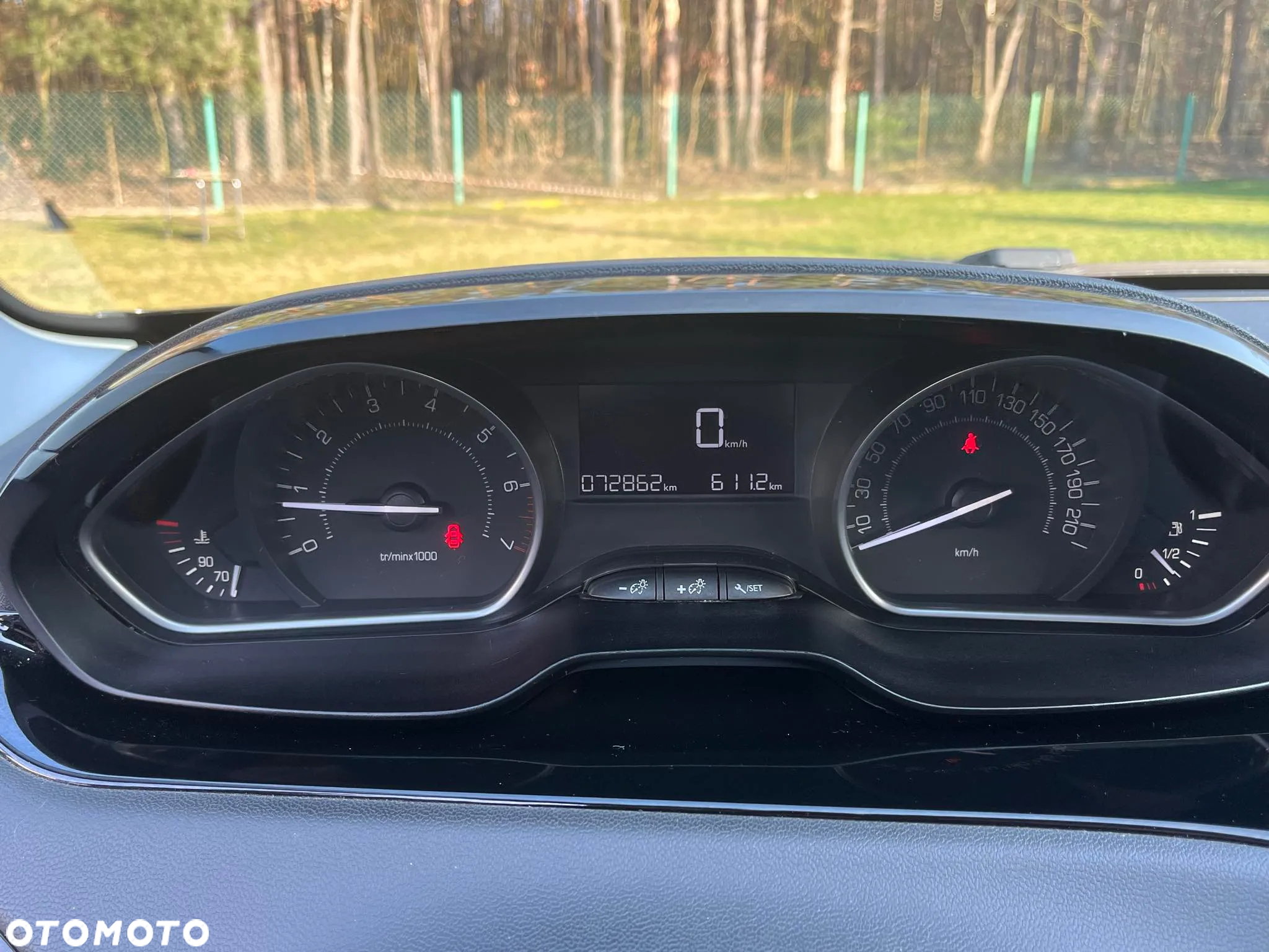 Peugeot 208 1.2 PureTech Active - 10