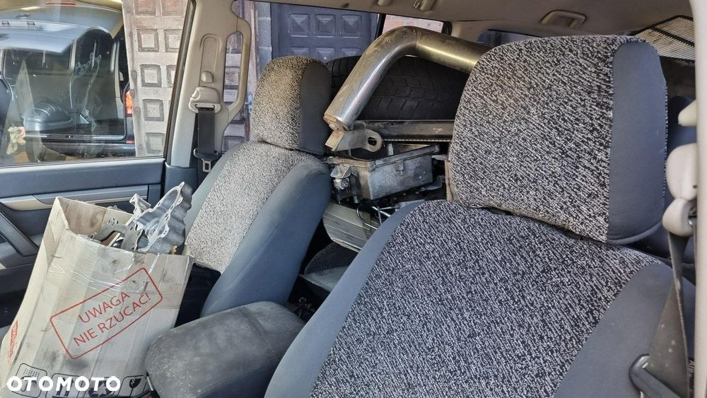 Mitsubishi Pajero 3.2 DID Invite - 11