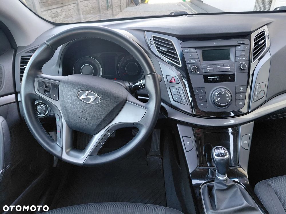 Hyundai i40 Kombi 1.6 Trend - 8