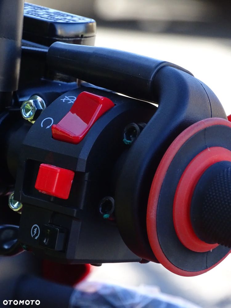 QJMOTOR COV 125X - 28