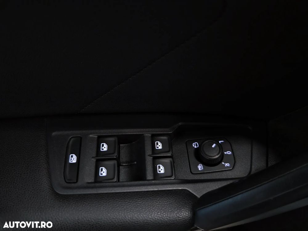 Volkswagen Tiguan 2.0 TDI DPF DSG Comfortline - 16