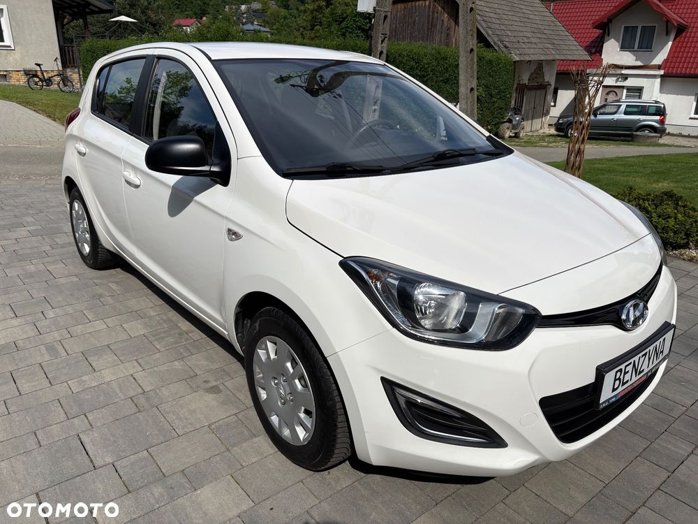 Hyundai i20 1.2 Trend - 4