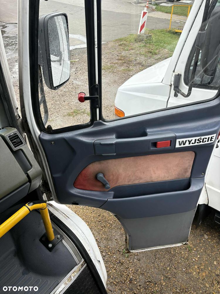 Mercedes-Benz Vario 814 - 5